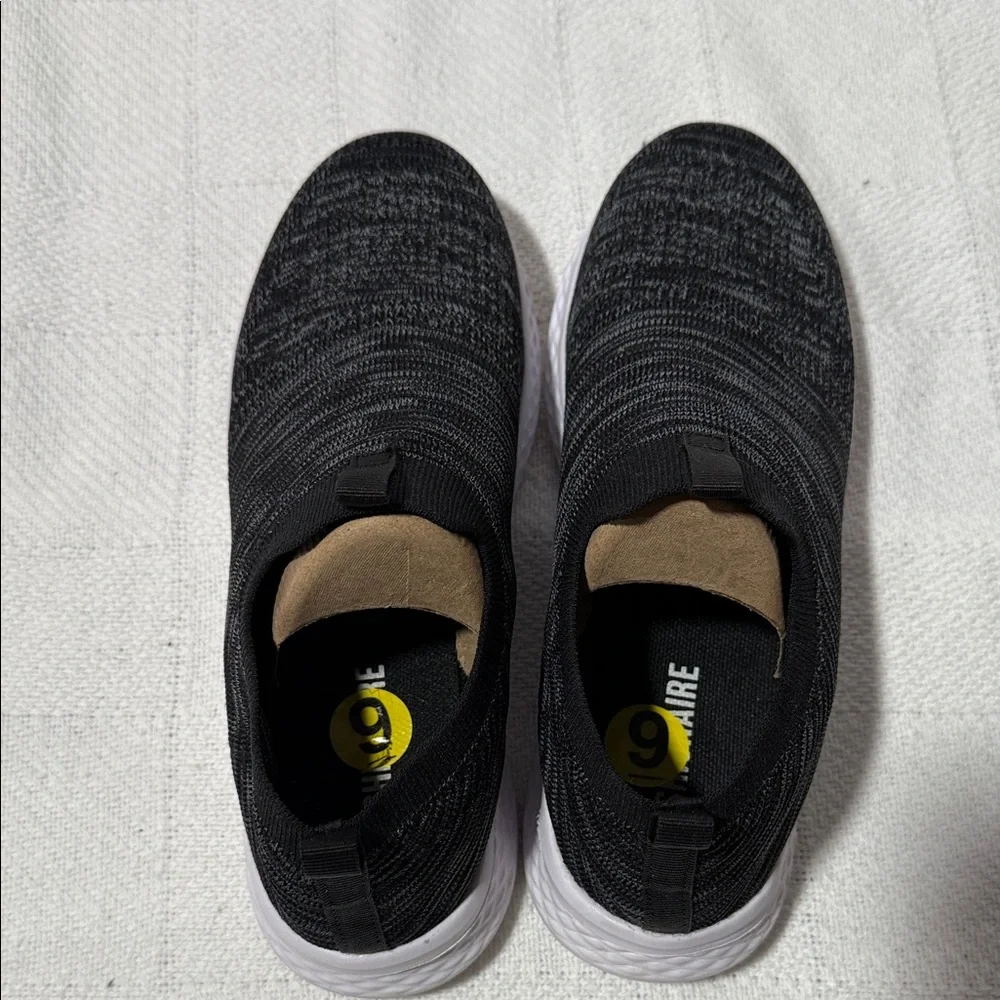 Cushionaire Black Knit Slip-On Women’s Shoes - Picture 5 of 8